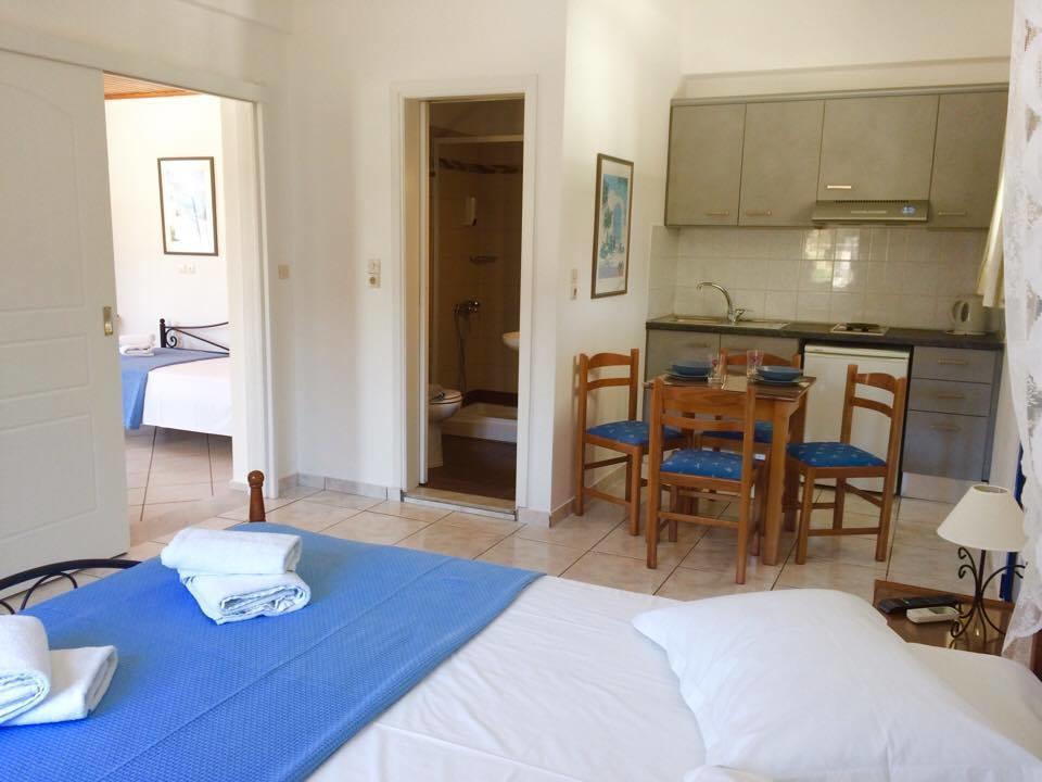 Villa Anna Maria Mylopotas Exterior photo